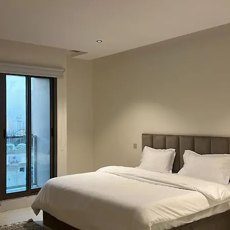 شقة جديدة بصالة وغرفه نوم ودخول ذاتي مستقل Al Kharj Exterior photo