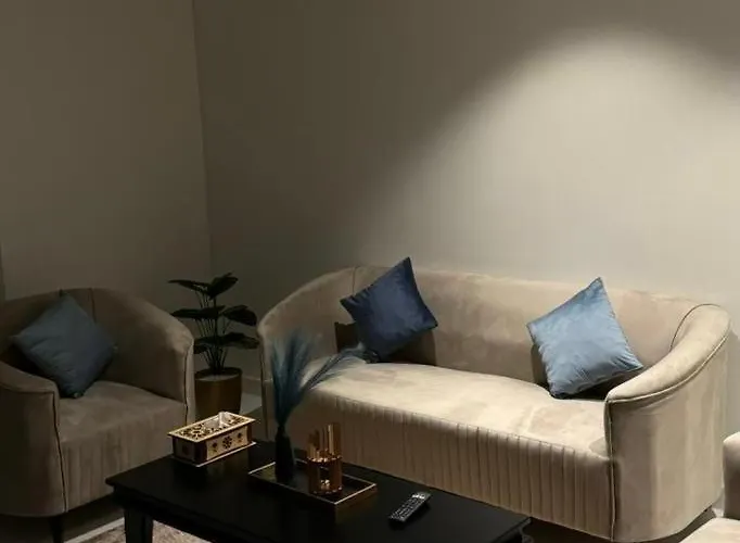 شقة جديدة بصالة وغرفه نوم ودخول ذاتي مستقل